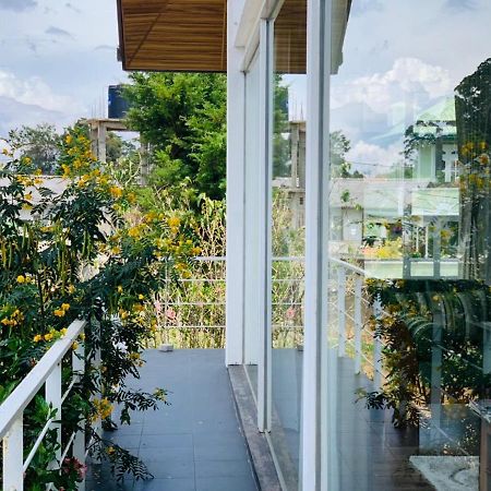 Andora Nuwara Eliya Hotel ภายนอก รูปภาพ
