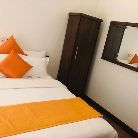 Andora Nuwara Eliya Hotel ภายนอก รูปภาพ
