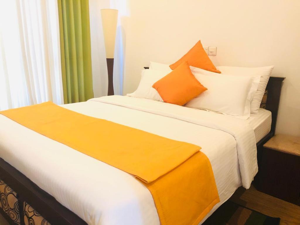 Andora Nuwara Eliya Hotel ภายนอก รูปภาพ